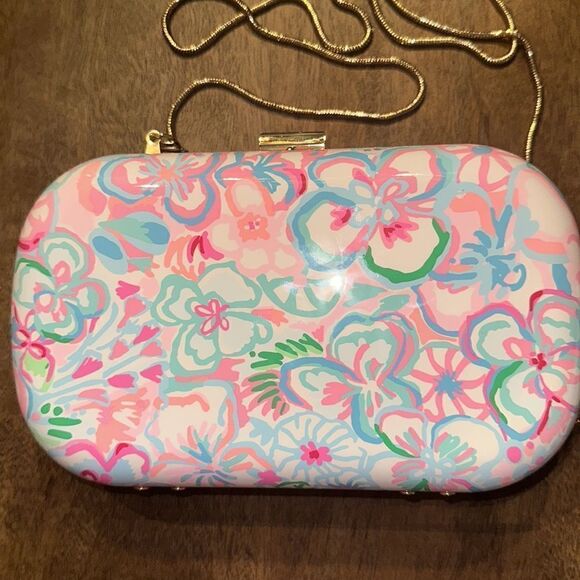 🔥Lilly Pulitzer Lidia Minaudiere clutch crossbody in Resort White Love Pattern - Picture 9 of 11